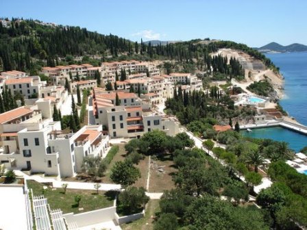 DUBROVA�KI VRTOVI SUNCA - APARTMANSKO NASELJE